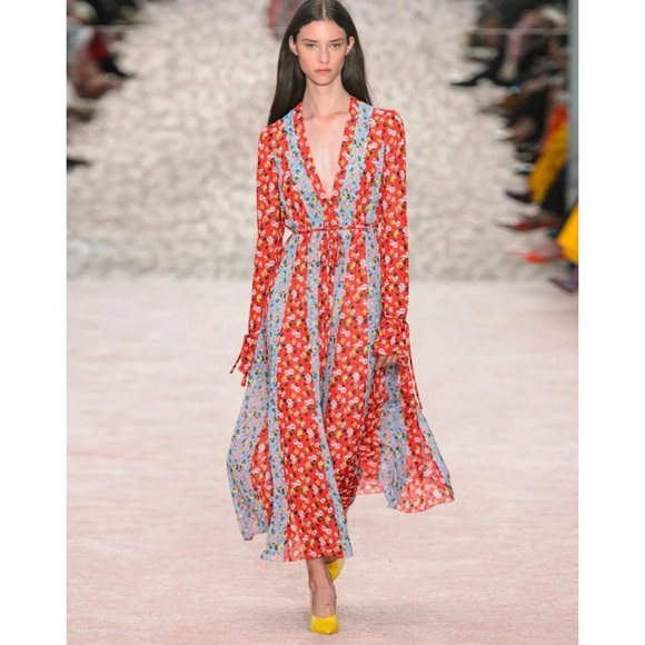Carolina Herrera Dresses & Skirts - ❤💙 CAROLINA HERRERA Runway Floral Chiffon Maxi 14